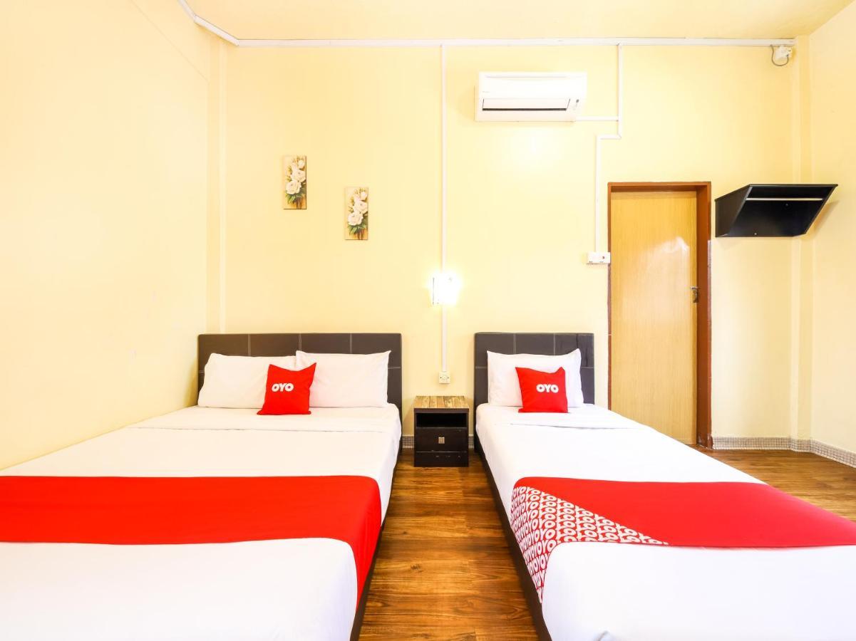 Oyo 703 Myra Hotel Mersing Eksteriør bilde